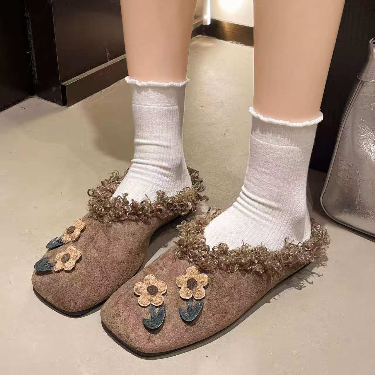 2026 Sonbahar kış düz peluş te - Women'S Shoes Hands Free incelemesi ve fiyatı